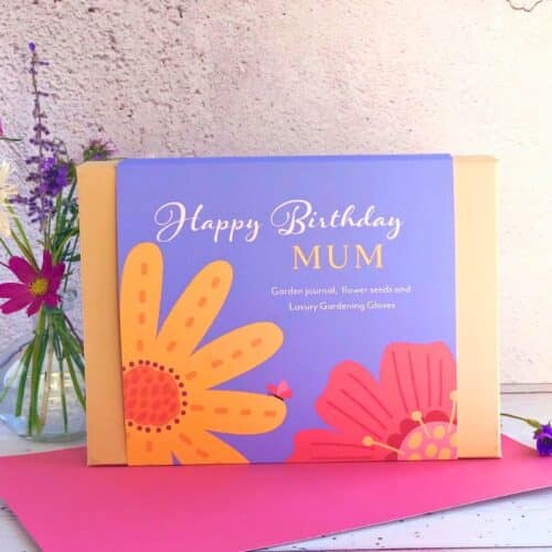 gift box with Happy Birthday Mum with flower illustrations